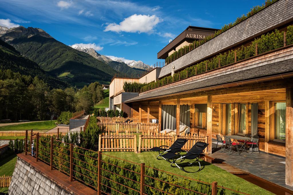 Aurina Lodges Lutago Exterior photo