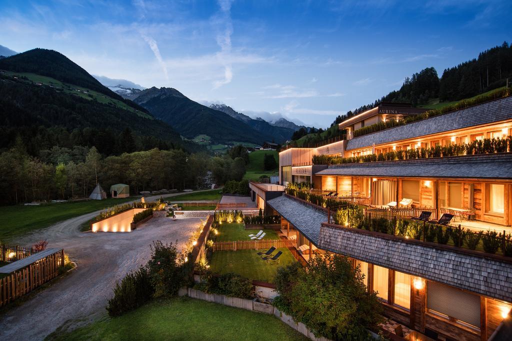 Aurina Lodges Lutago Exterior photo